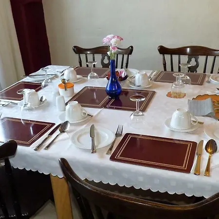 Swan Bed & Breakfast